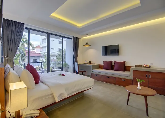 Solitaire Damnak Hotel