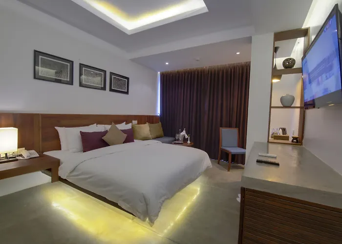 Solitaire Damnak Hotel