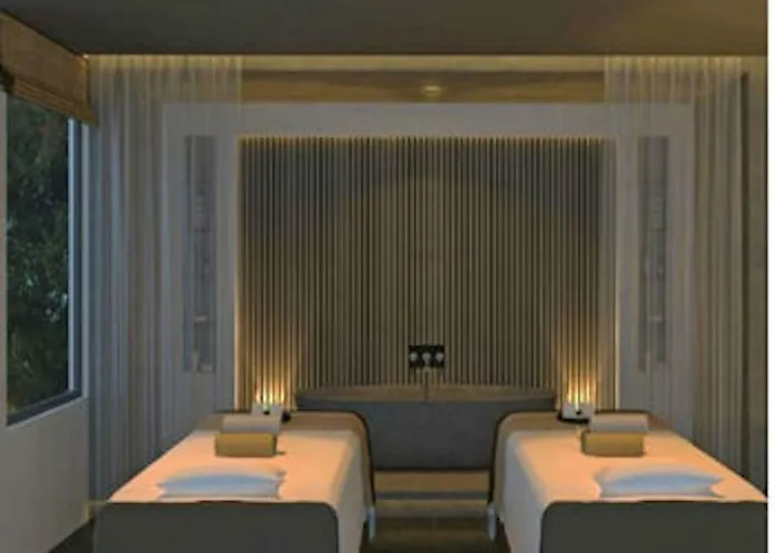 Solitaire Damnak Hotel 4*